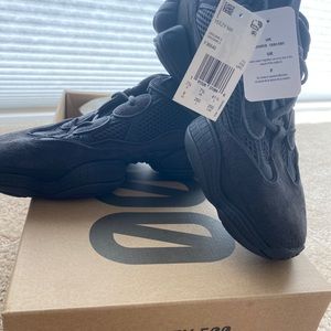 Brand New Black Yeezy 500